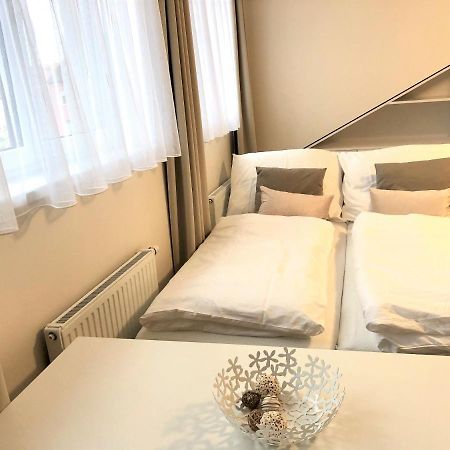 Rezidence Weisovka Apartment Ceske Budejovice Luaran gambar